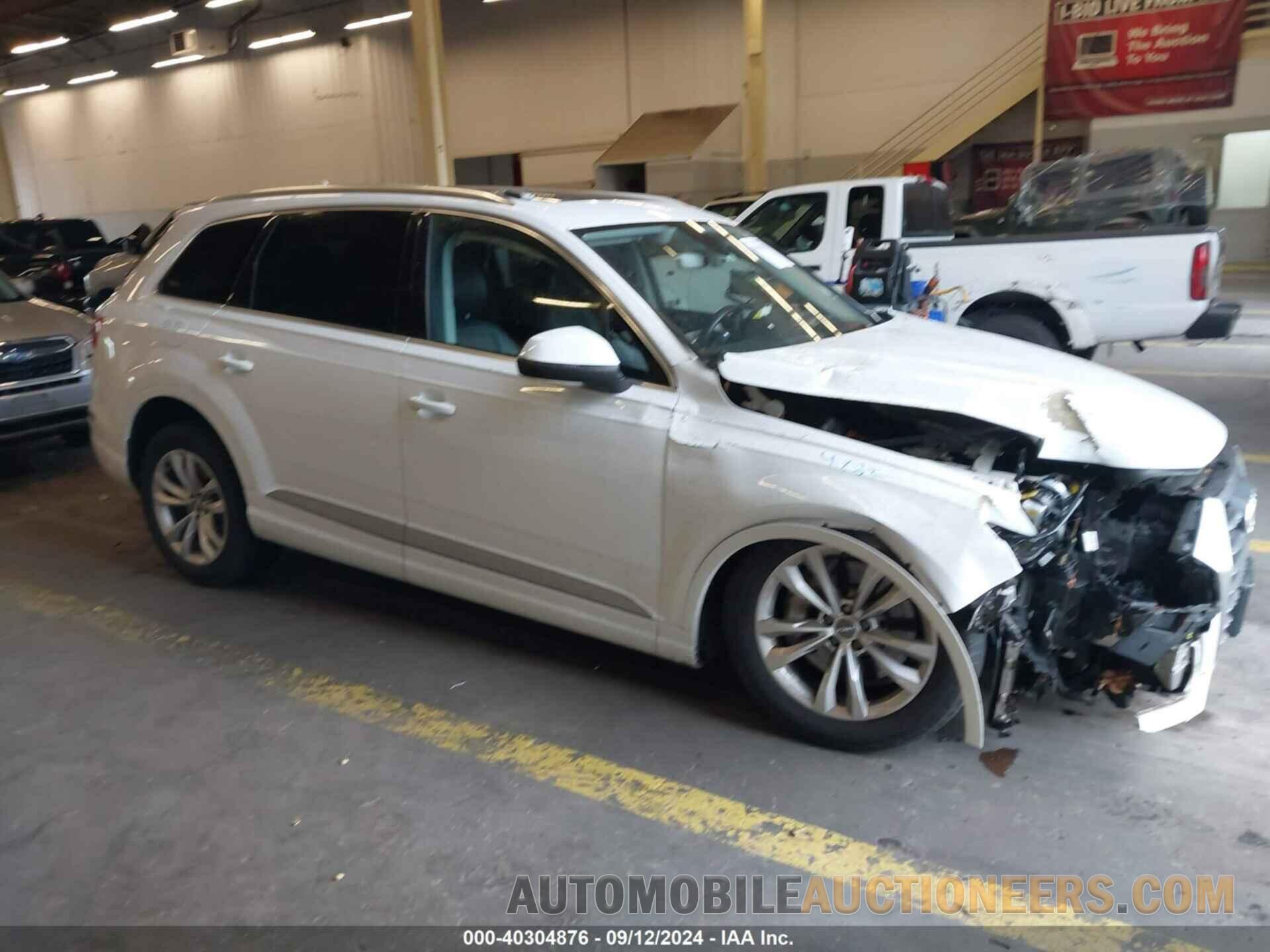 WA1AAAF74HD006653 AUDI Q7 2017