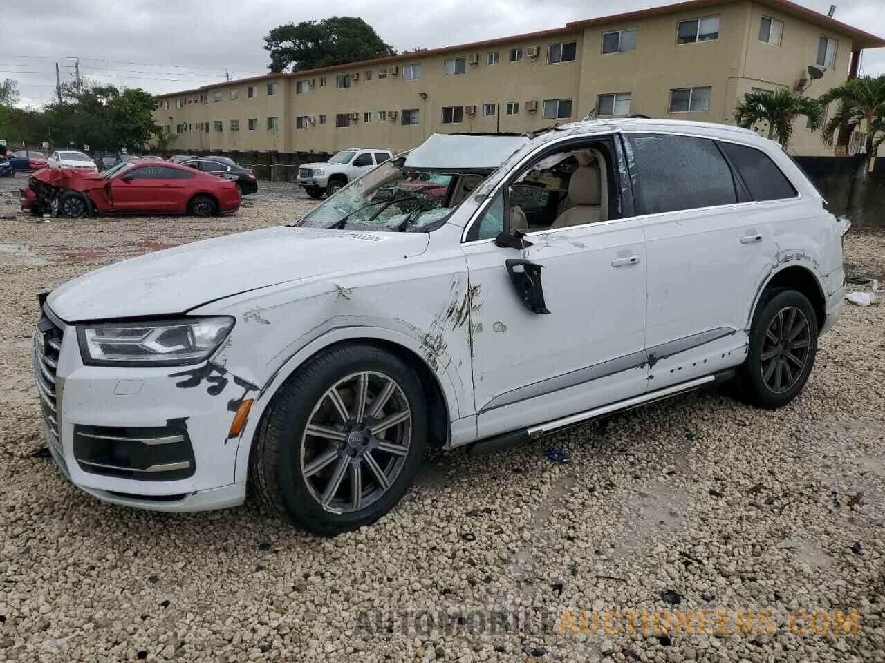 WA1AAAF75HD006242 AUDI Q7 2017