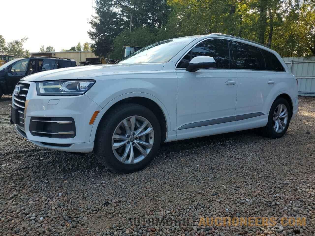 WA1AAAF75HD033182 AUDI Q7 2017