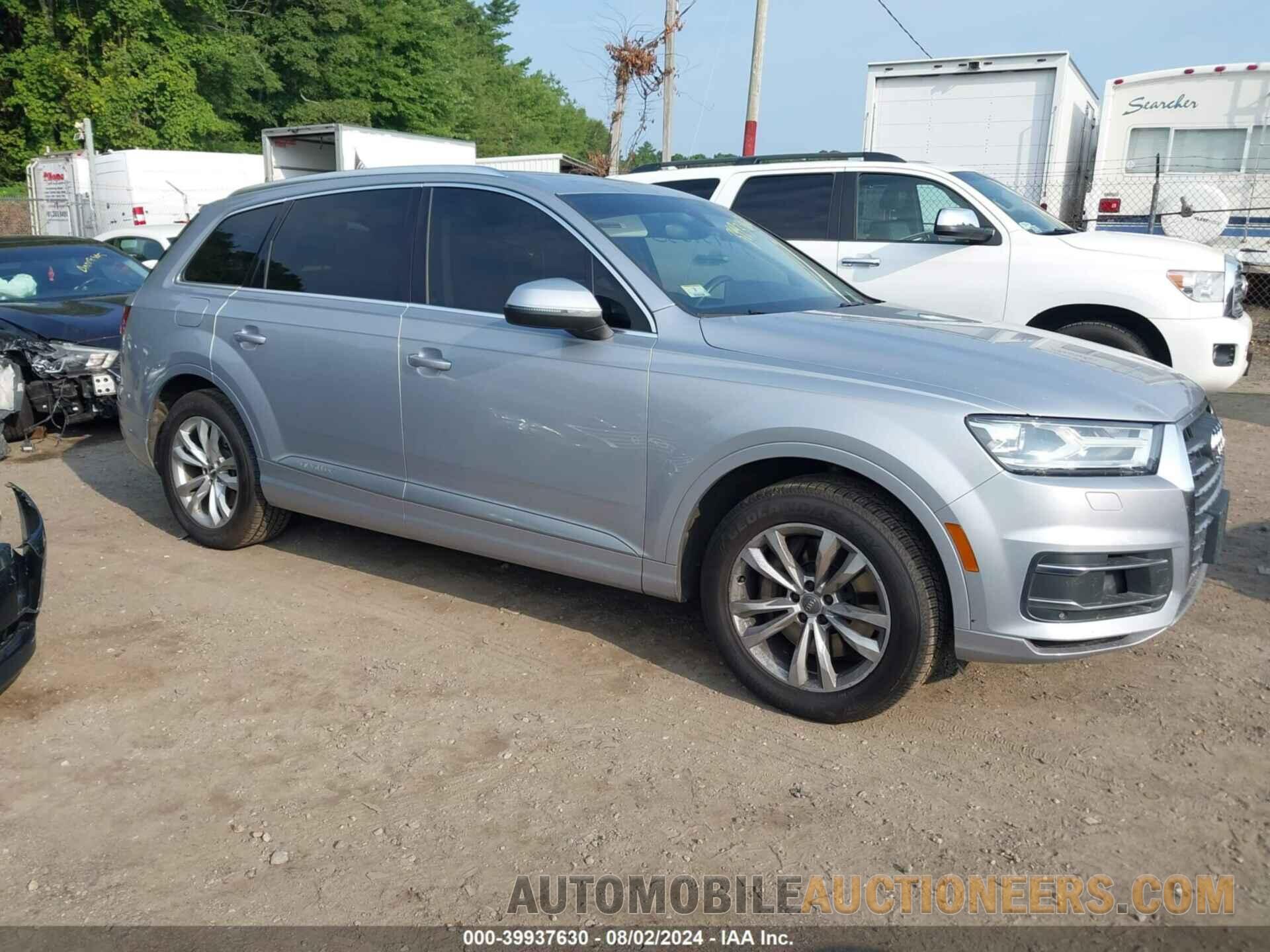 WA1AAAF76HD022207 AUDI Q7 2017