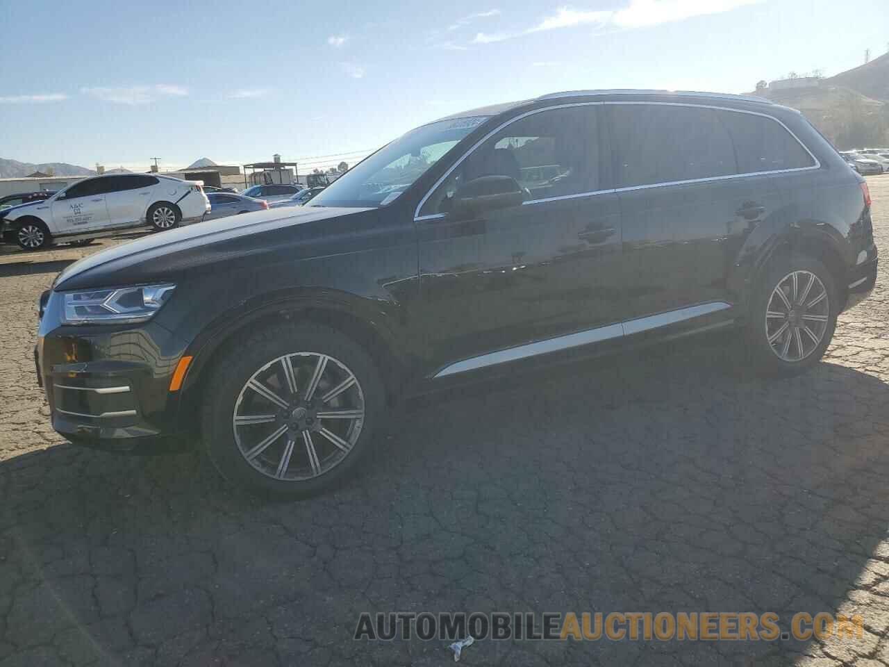 WA1AAAF77HD028498 AUDI Q7 2017