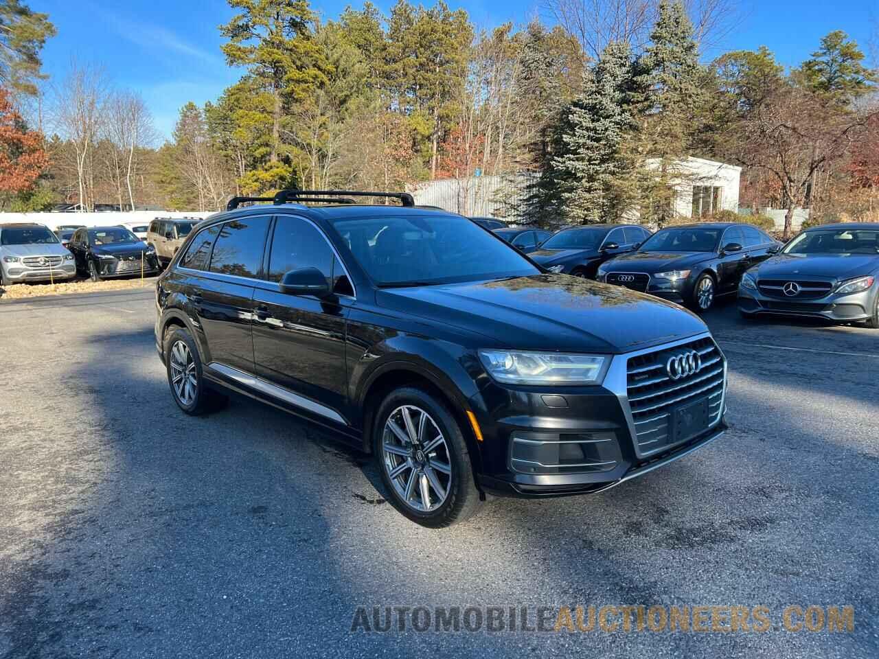 WA1AAAF79HD004025 AUDI Q7 2017