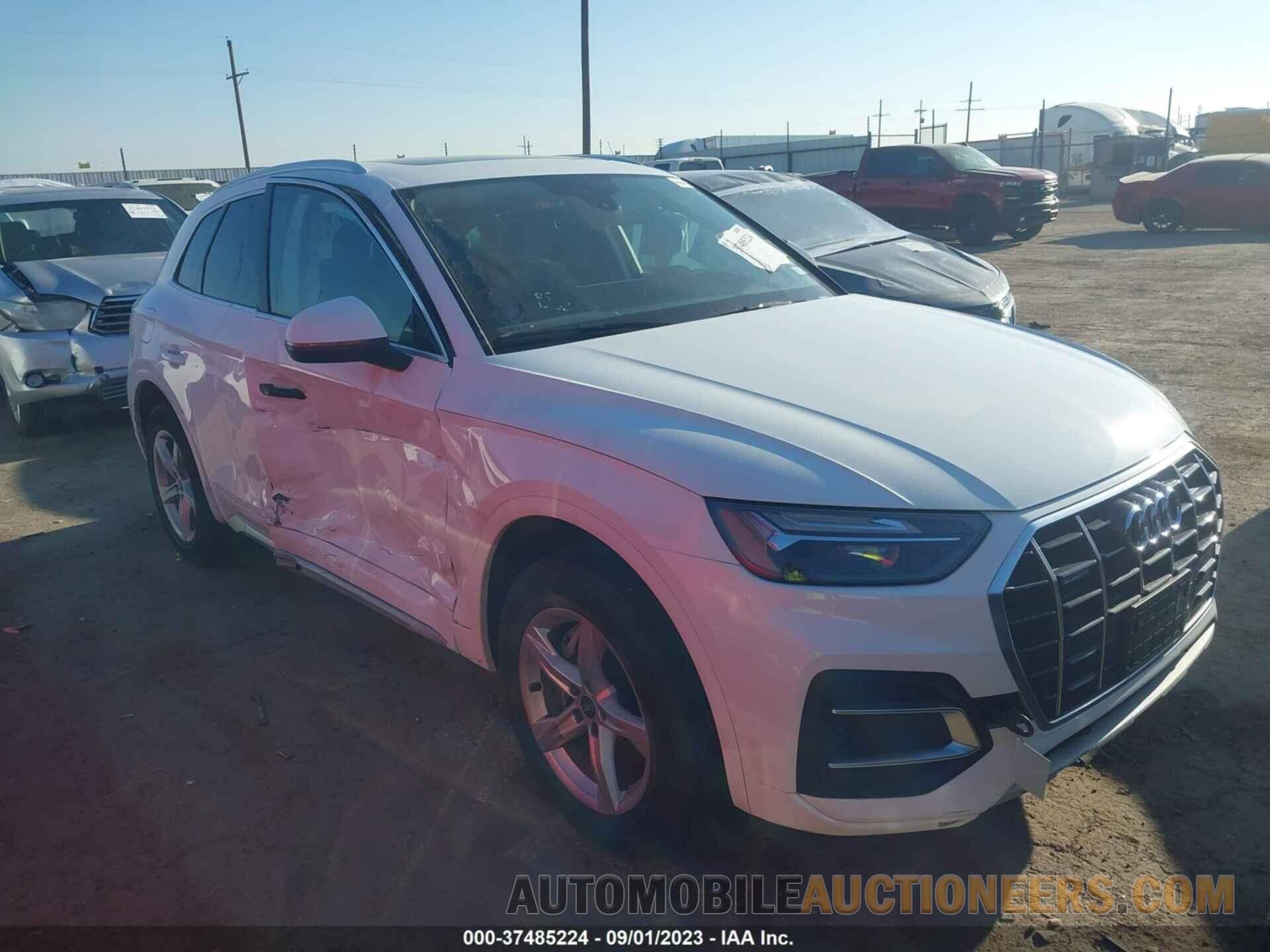 WA1AAAFY0M2062460 AUDI Q5 2021