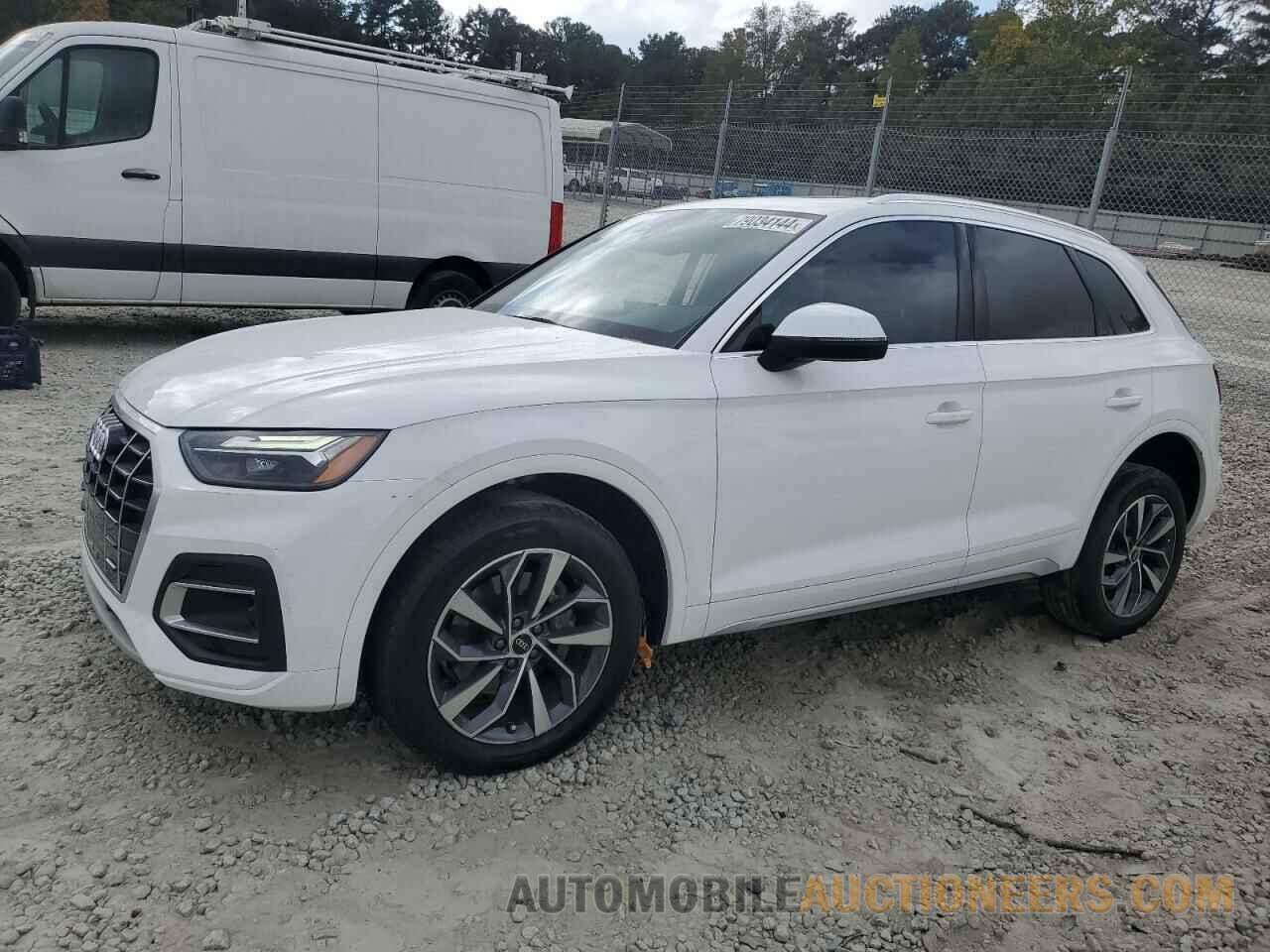 WA1AAAFY1M2080045 AUDI Q5 2021