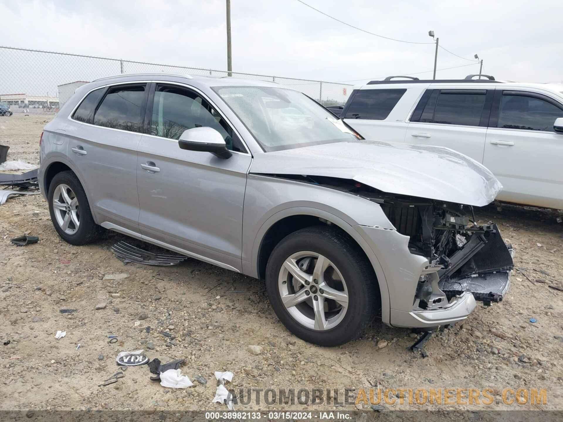 WA1AAAFY1M2088131 AUDI Q5 2021