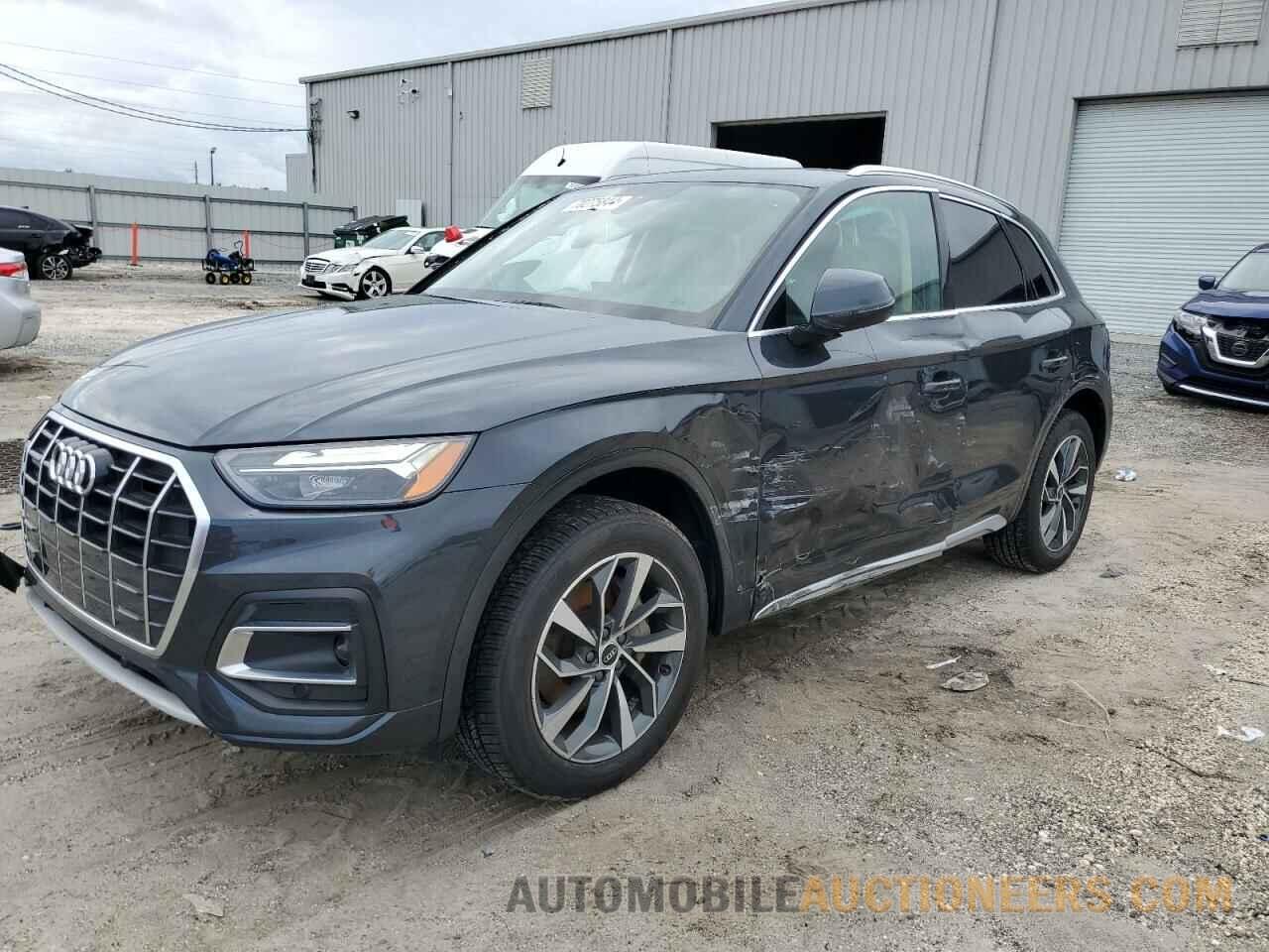 WA1AAAFY1M2130278 AUDI Q5 2021