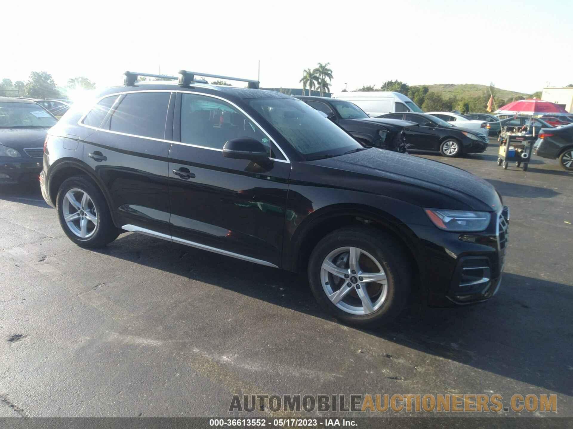 WA1AAAFY2M2093211 AUDI Q5 2021