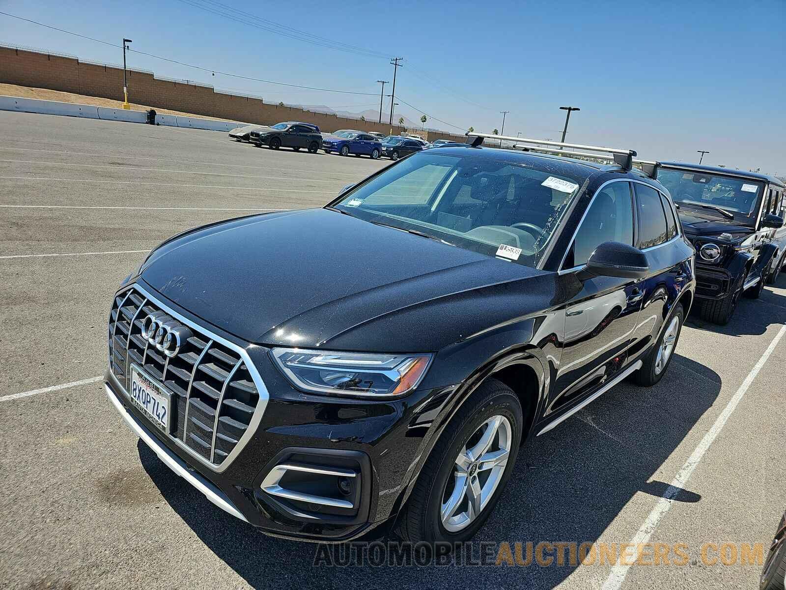 WA1AAAFY2M2127373 Audi Q5 2021