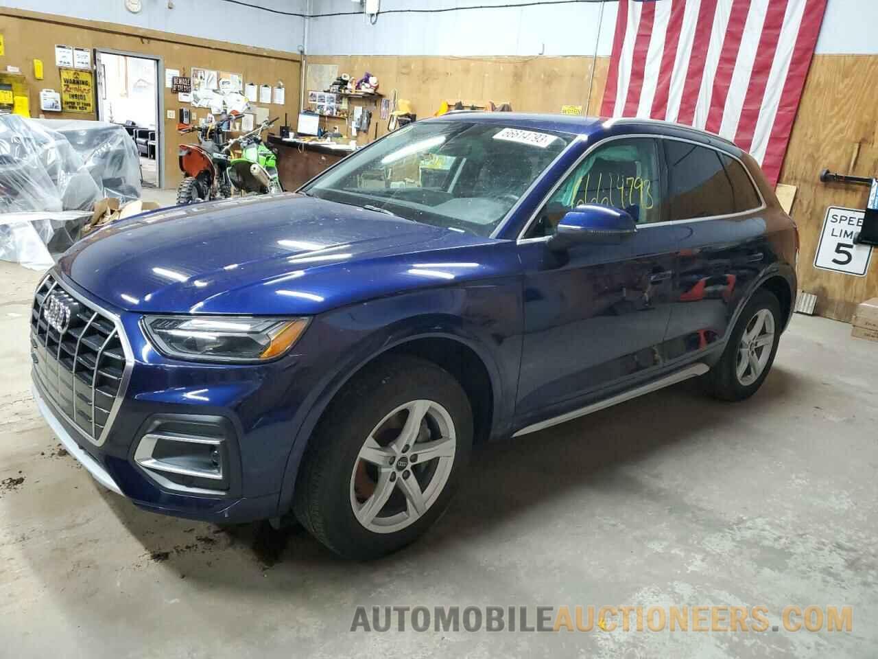 WA1AAAFY3M2046009 AUDI Q5 2021