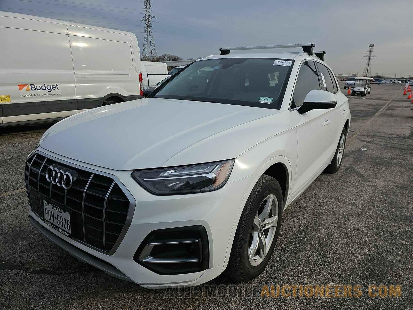 WA1AAAFY3M2046530 Audi Q5 2021