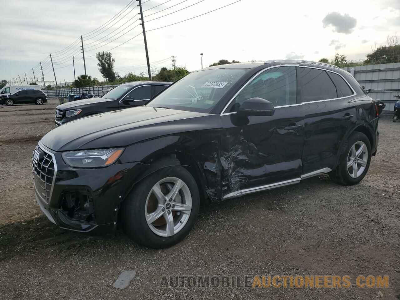 WA1AAAFY3M2071069 AUDI Q5 2021