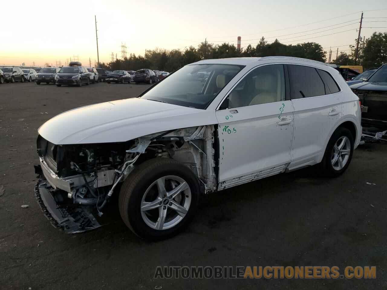 WA1AAAFY3M2086509 AUDI Q5 2021