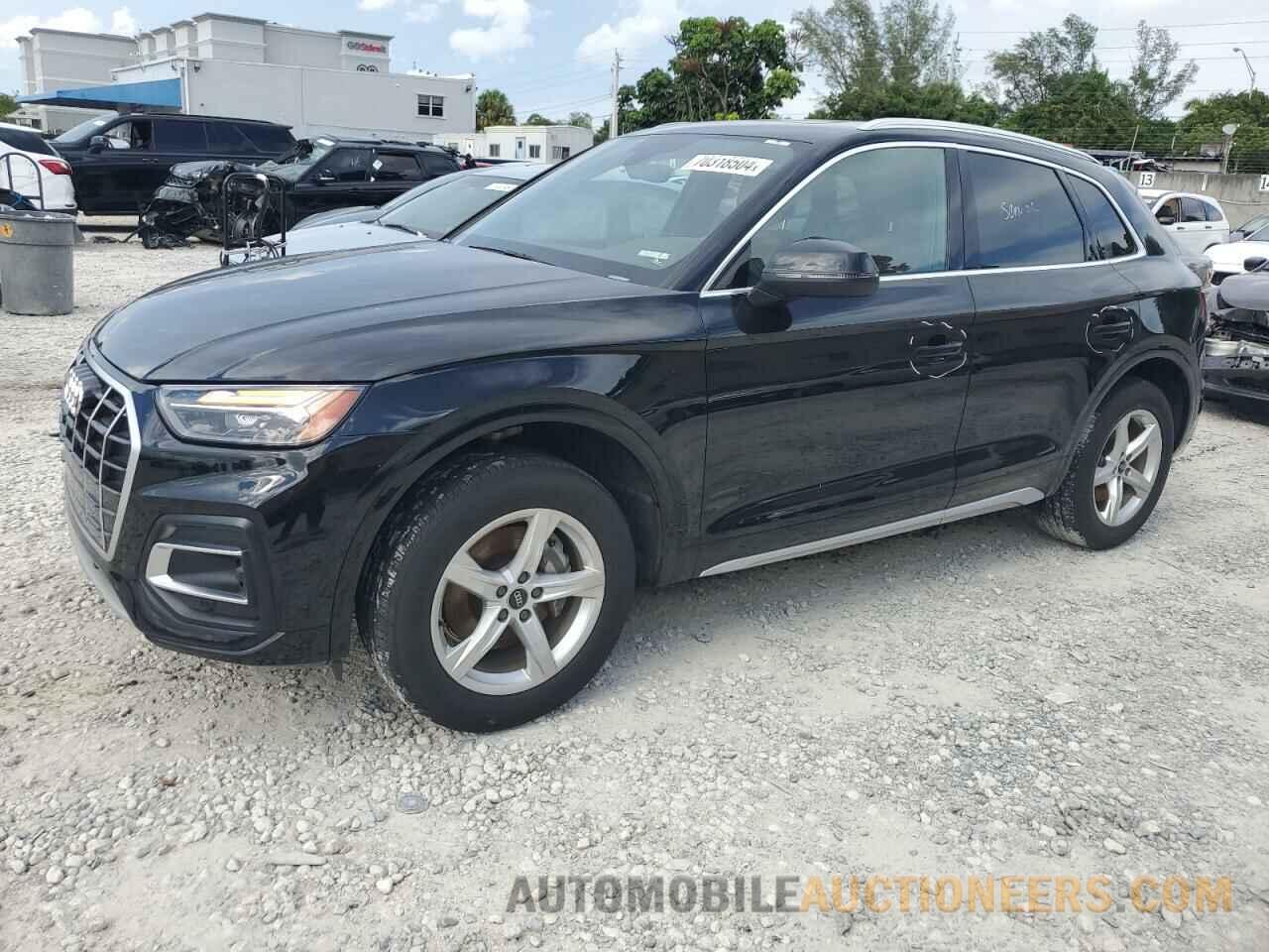 WA1AAAFY3M2093198 AUDI Q5 2021