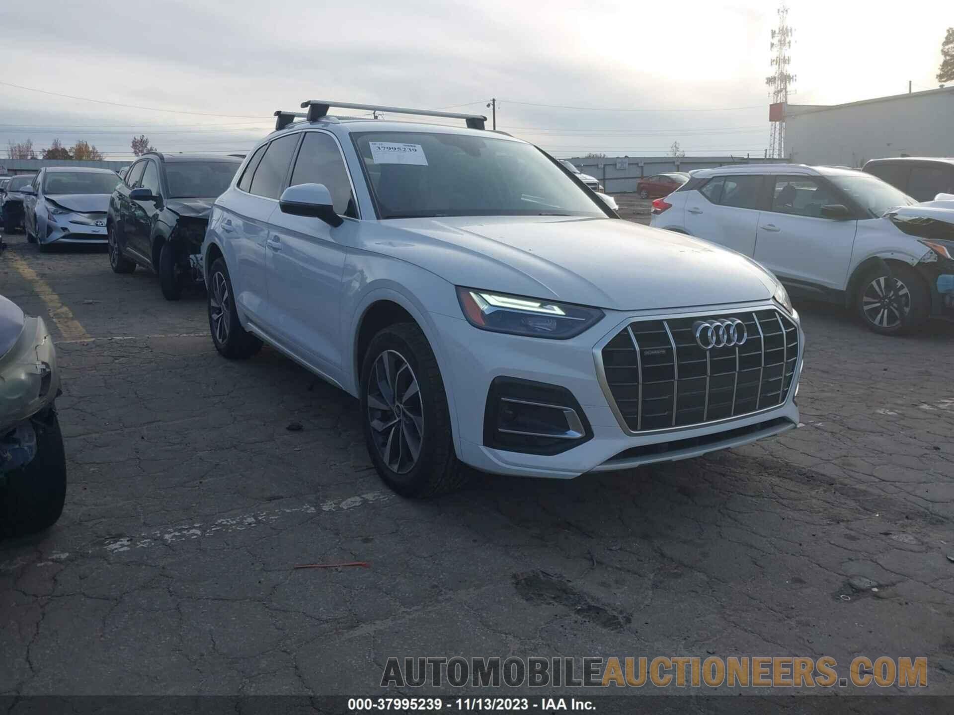 WA1AAAFY3M2130895 AUDI Q5 2021