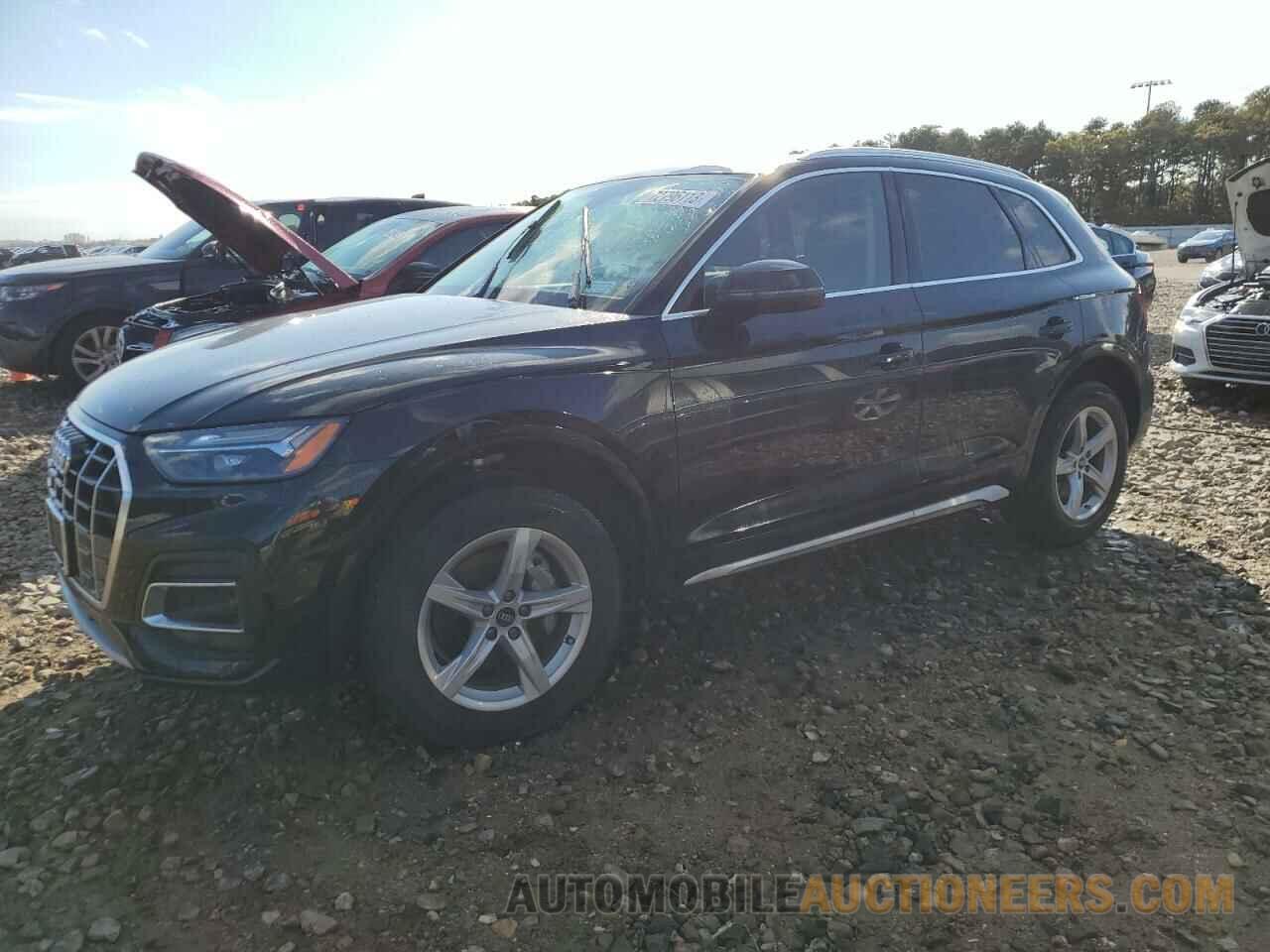 WA1AAAFY4M2076538 AUDI Q5 2021