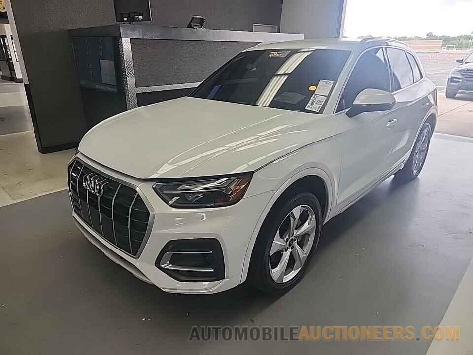 WA1AAAFY5M2060574 Audi Q5 2021