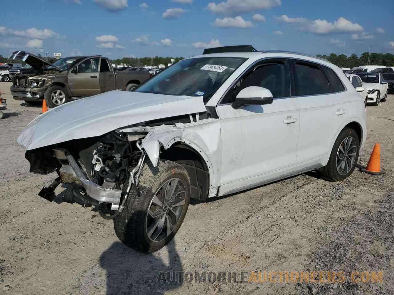 WA1AAAFY5M2080162 AUDI Q5 2021