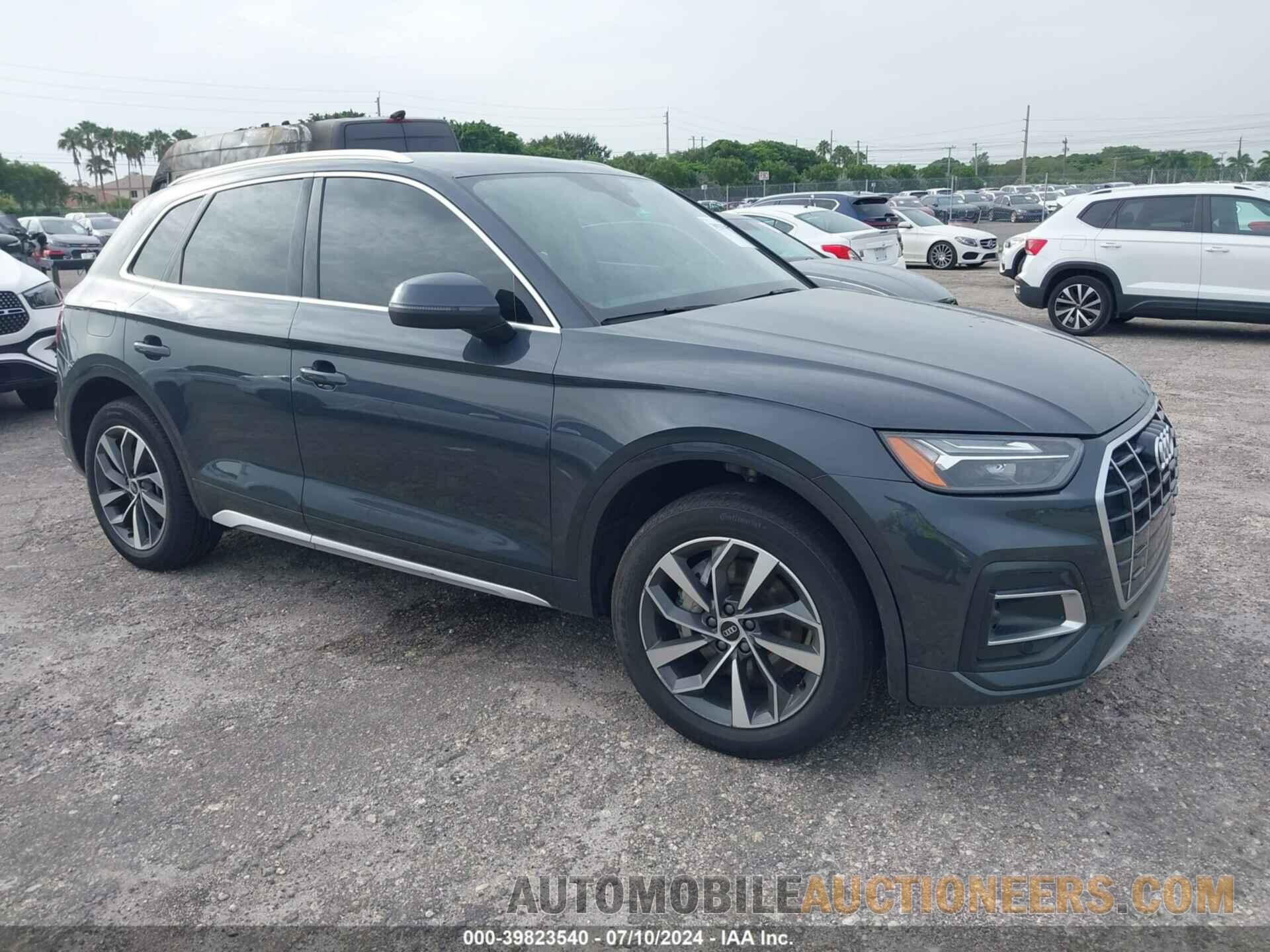 WA1AAAFY6M2129739 AUDI Q5 2021