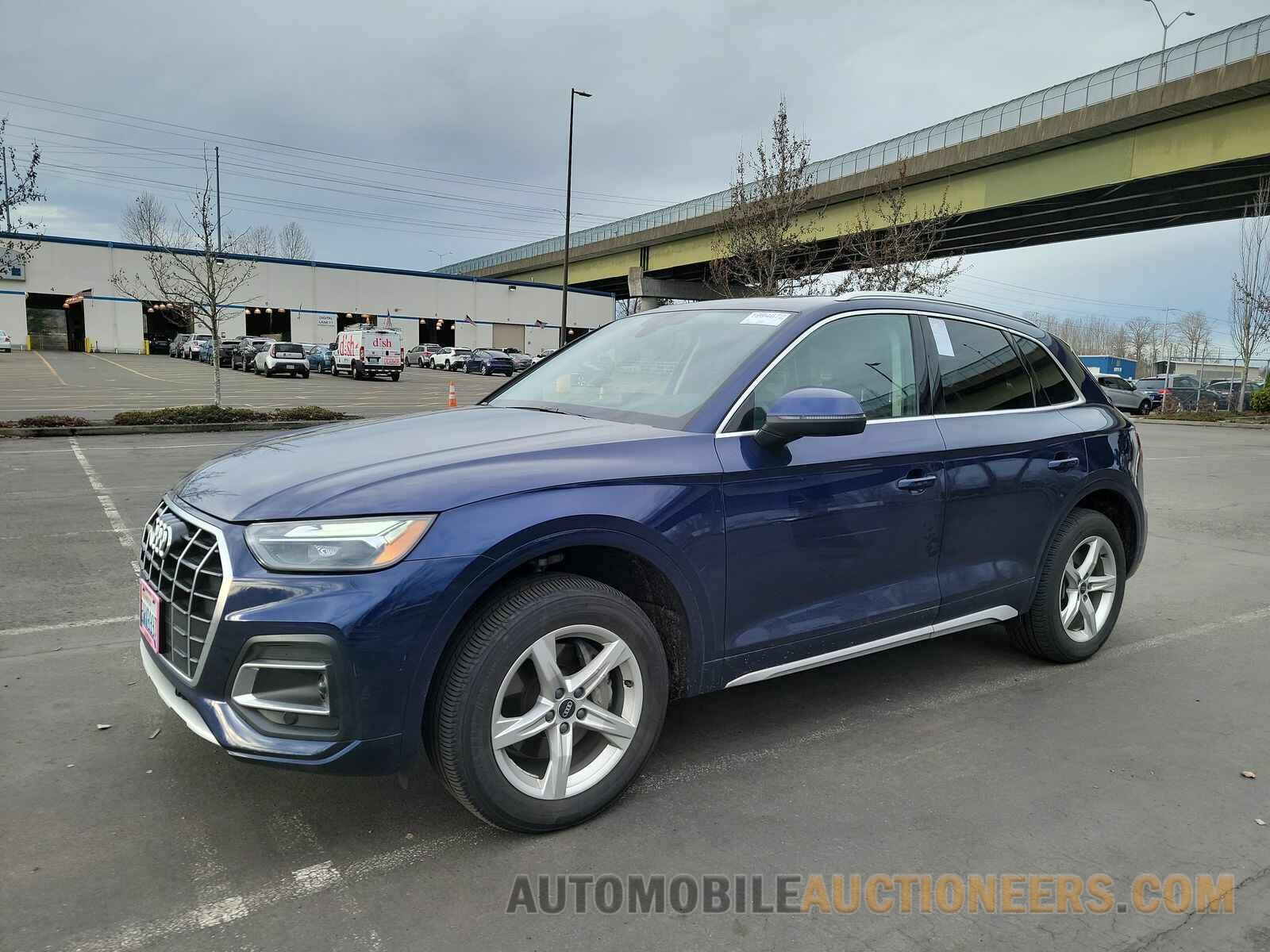 WA1AAAFY9M2032180 Audi Q5 2021