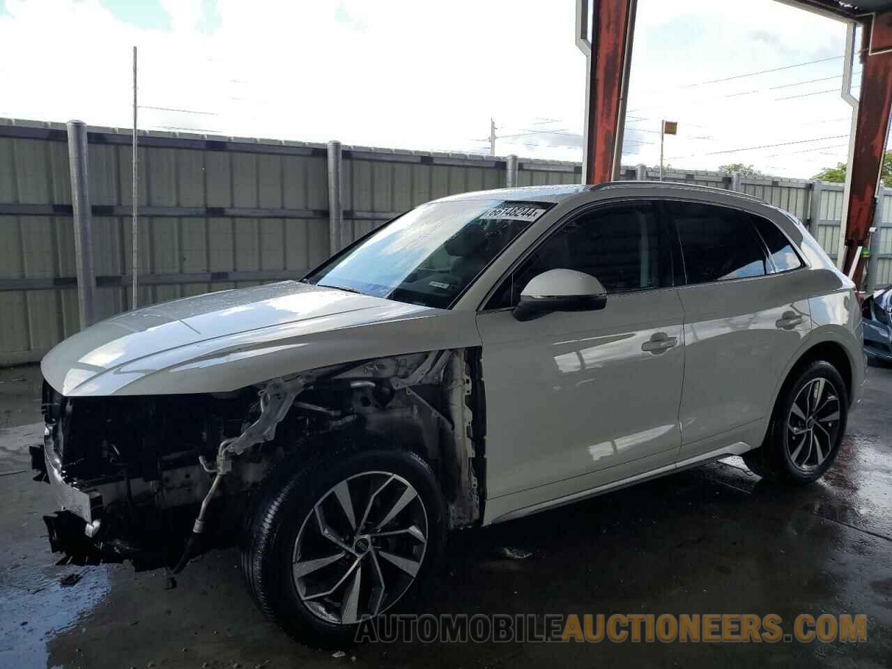 WA1AAAFYXM2038814 AUDI Q5 2021