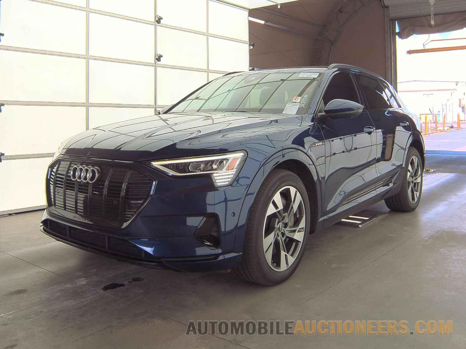 WA1AAAGE1NB003794 Audi e-tron 2022