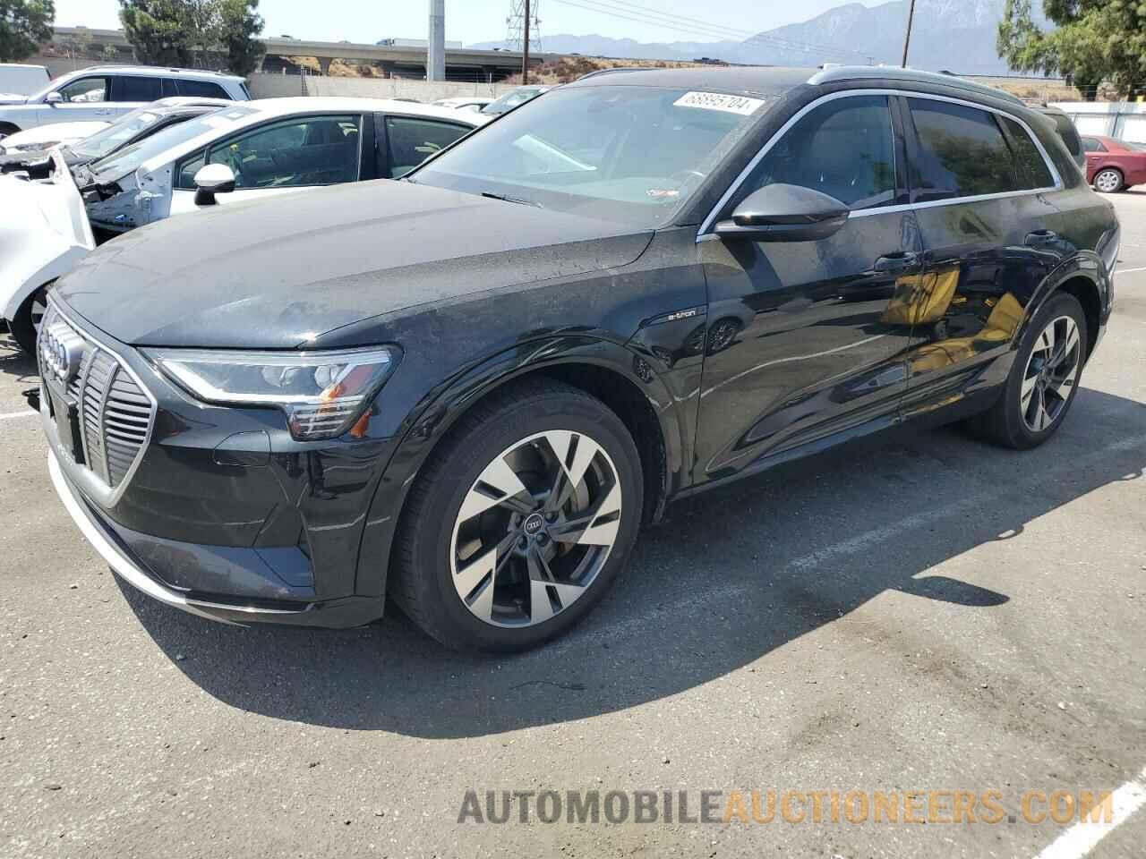 WA1AAAGE8NB019216 AUDI E-TRON 2022