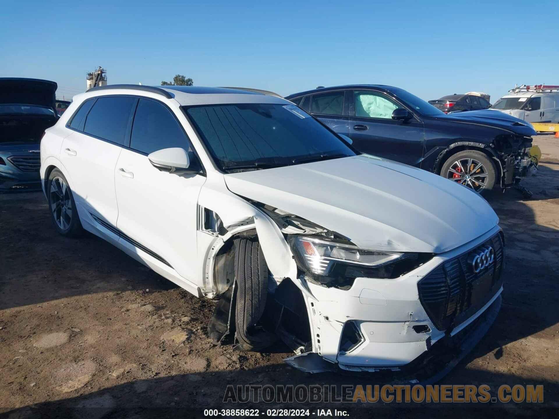 WA1AABGE6NB022265 AUDI E-TRON 2022