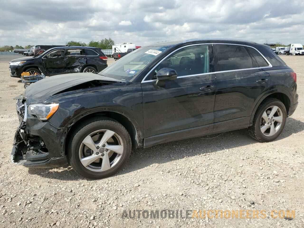 WA1AECF30L1084645 AUDI Q3 2020