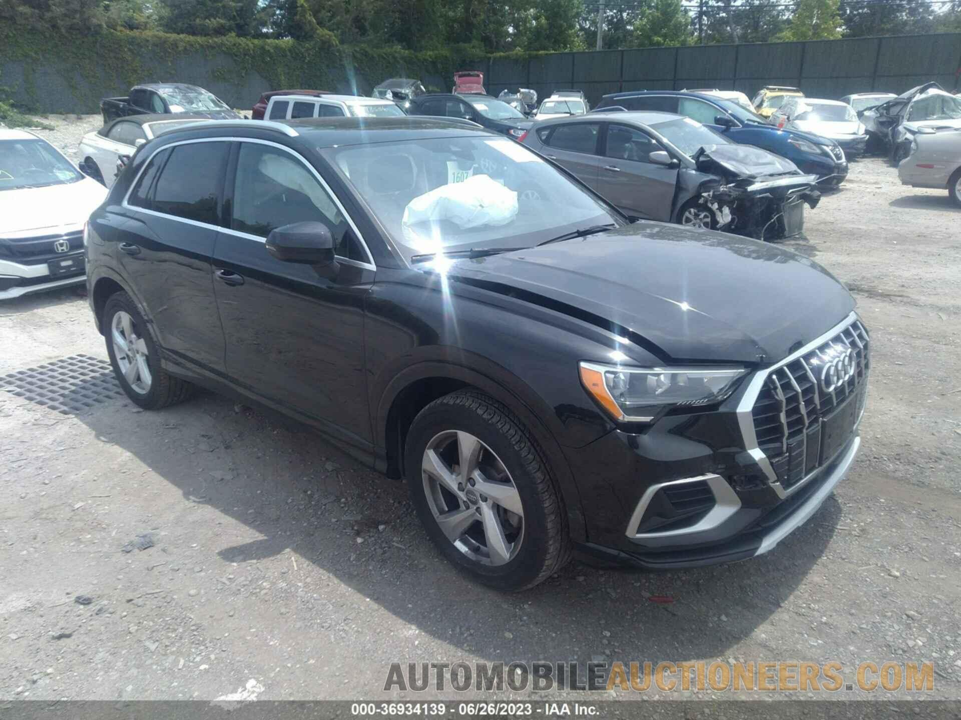 WA1AECF30L1125002 AUDI Q3 2020