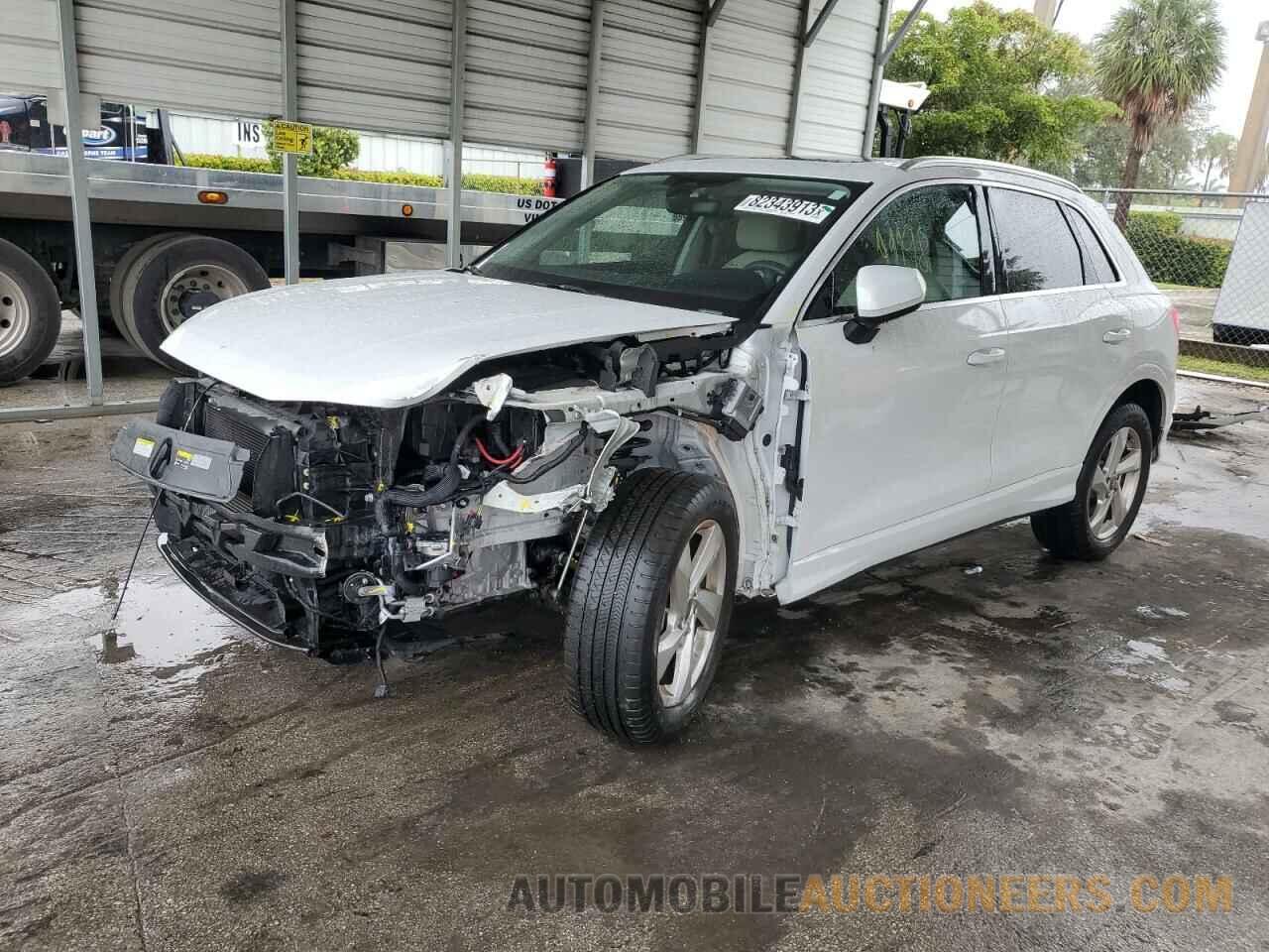 WA1AECF32L1111389 AUDI Q3 2020