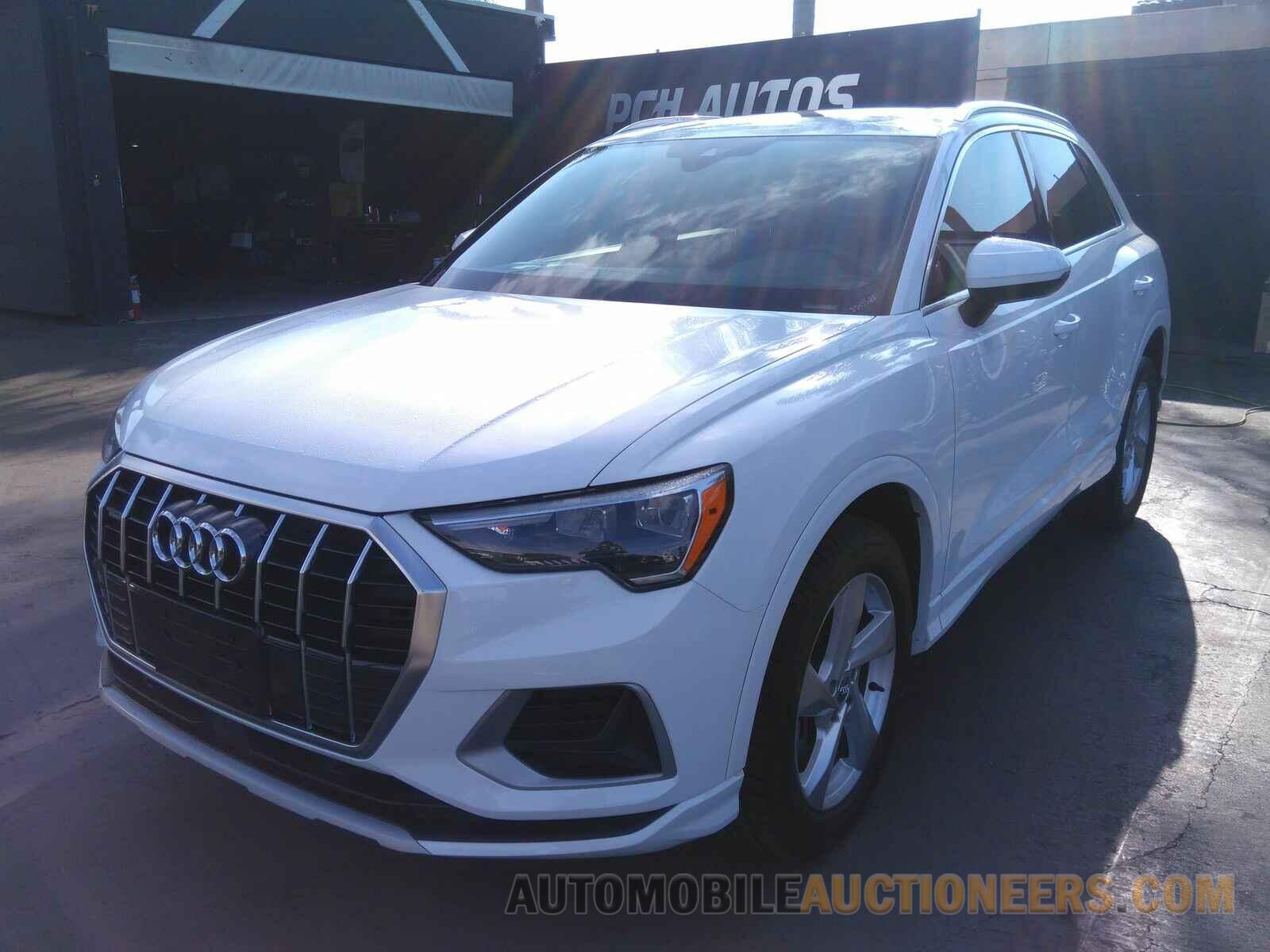 WA1AECF33K1078868 Audi Q3 2019