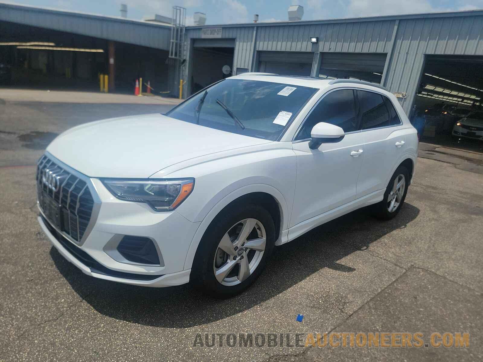 WA1AECF33L1057956 Audi Q3 2020