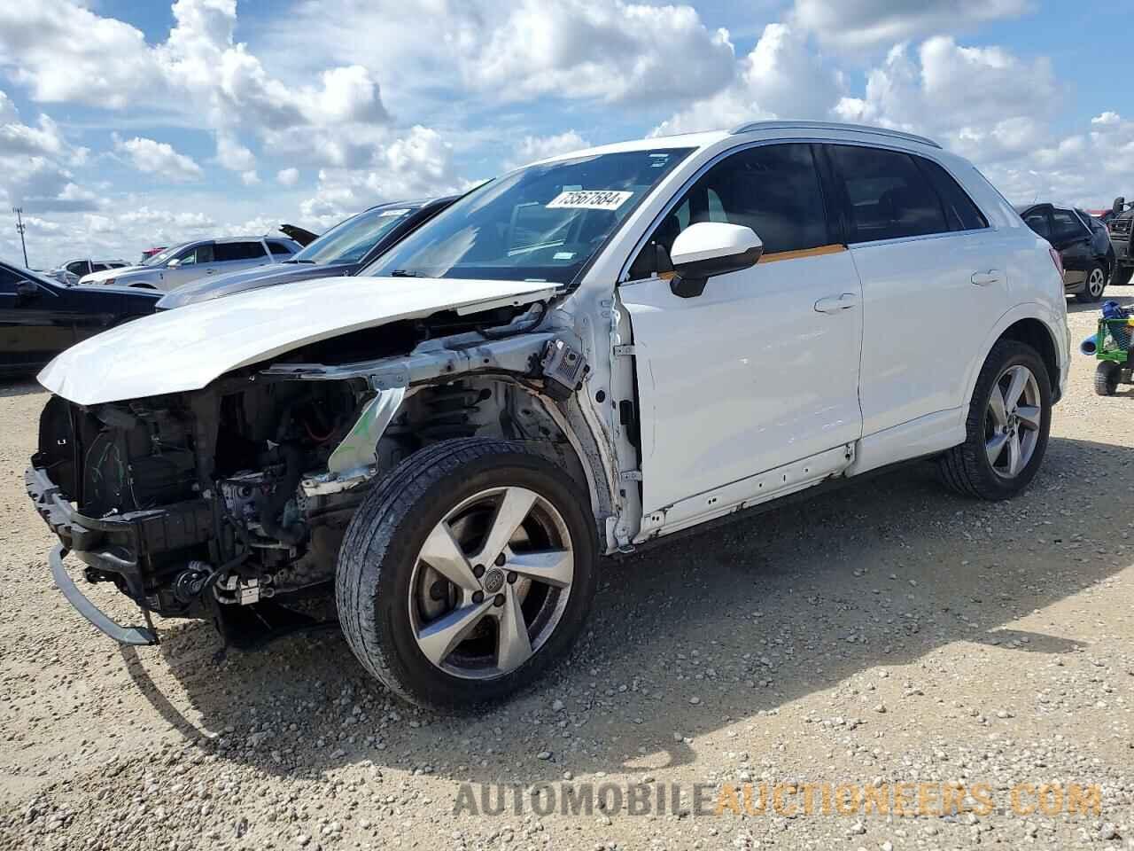 WA1AECF34K1077972 AUDI Q3 2019