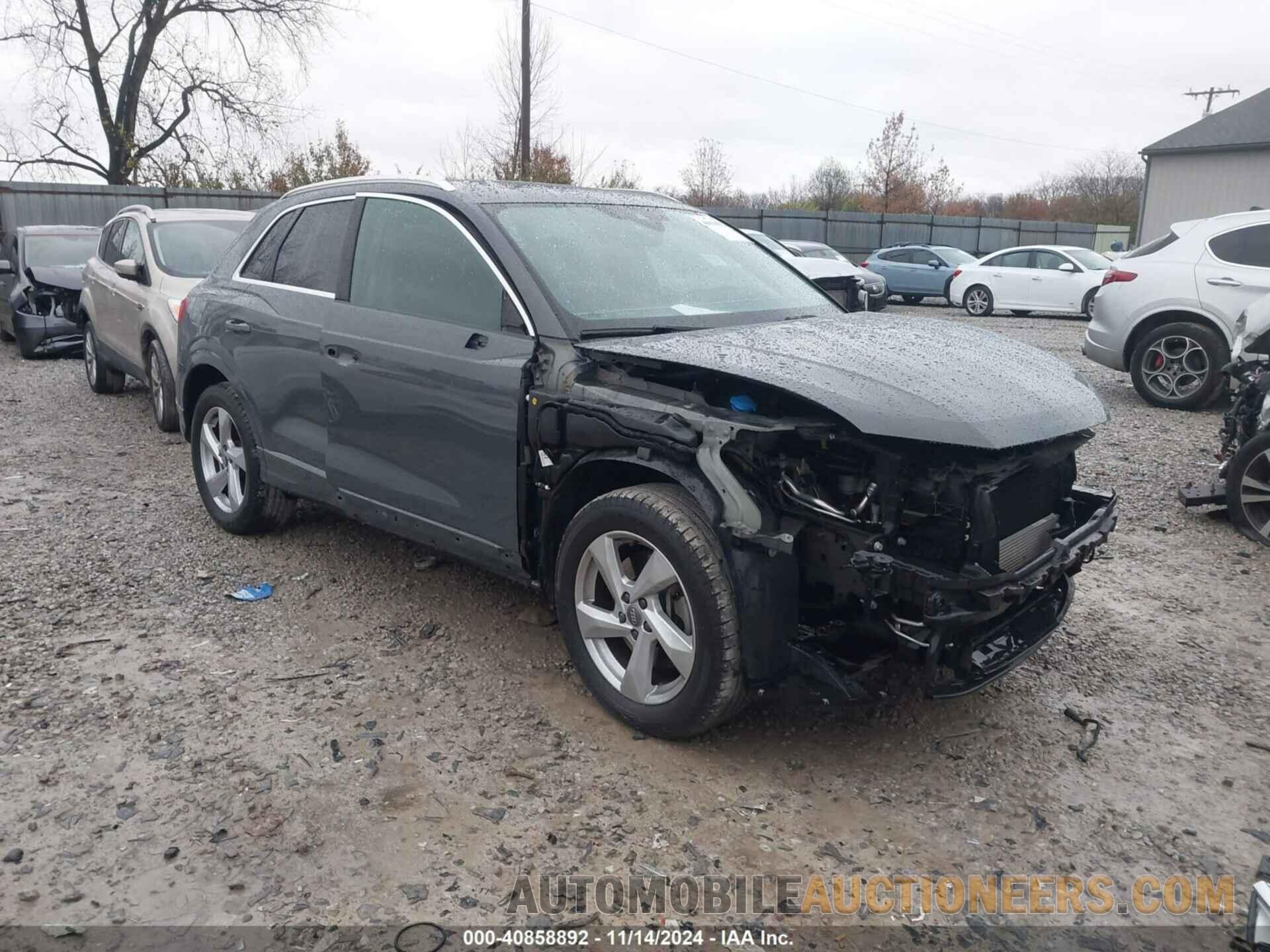 WA1AECF37L1011675 AUDI Q3 2020