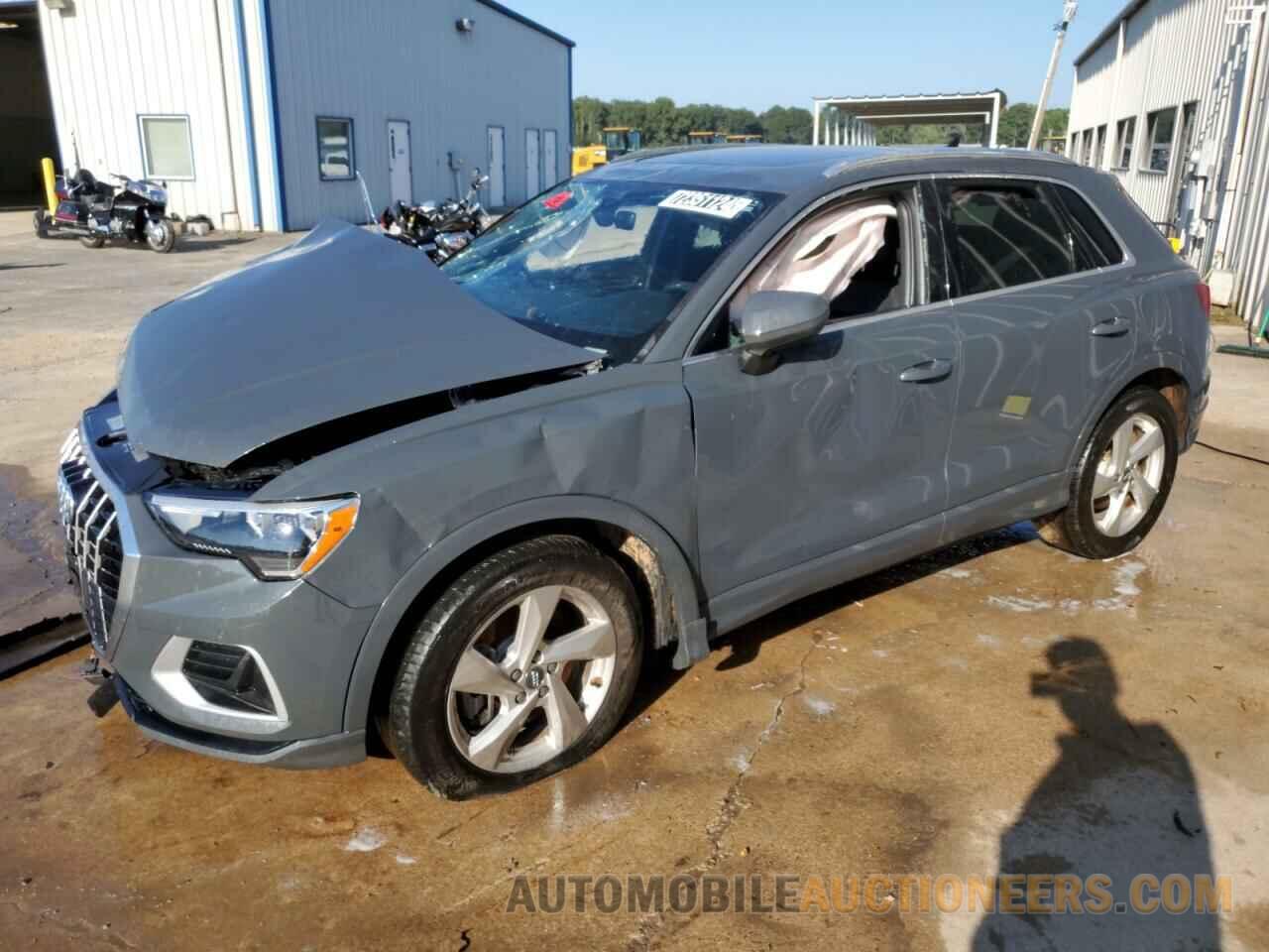 WA1AECF37L1043316 AUDI Q3 2020