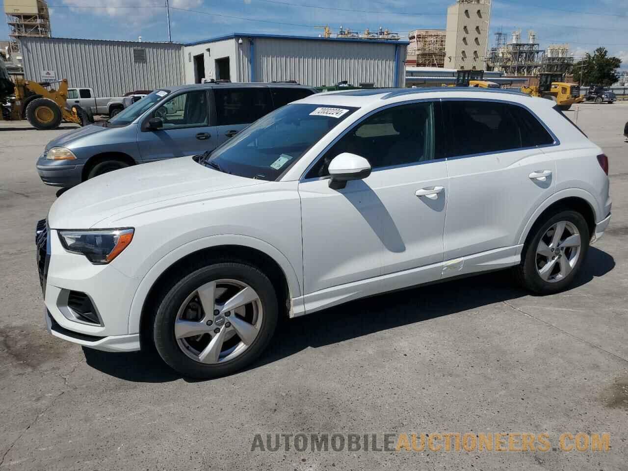 WA1AECF38L1032230 AUDI Q3 2020