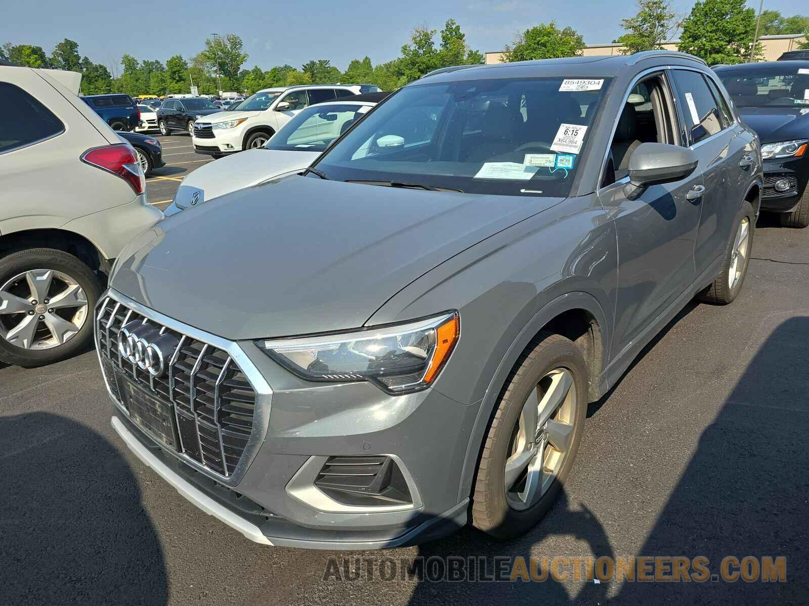 WA1AECF39L1005408 Audi Q3 2020