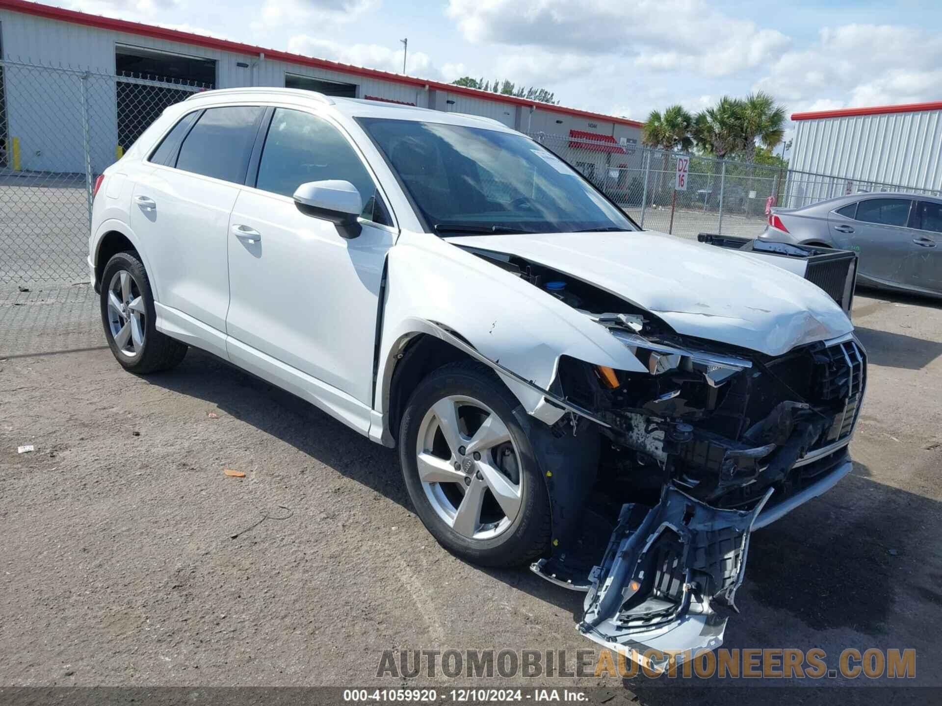 WA1AECF39L1092033 AUDI Q3 2020