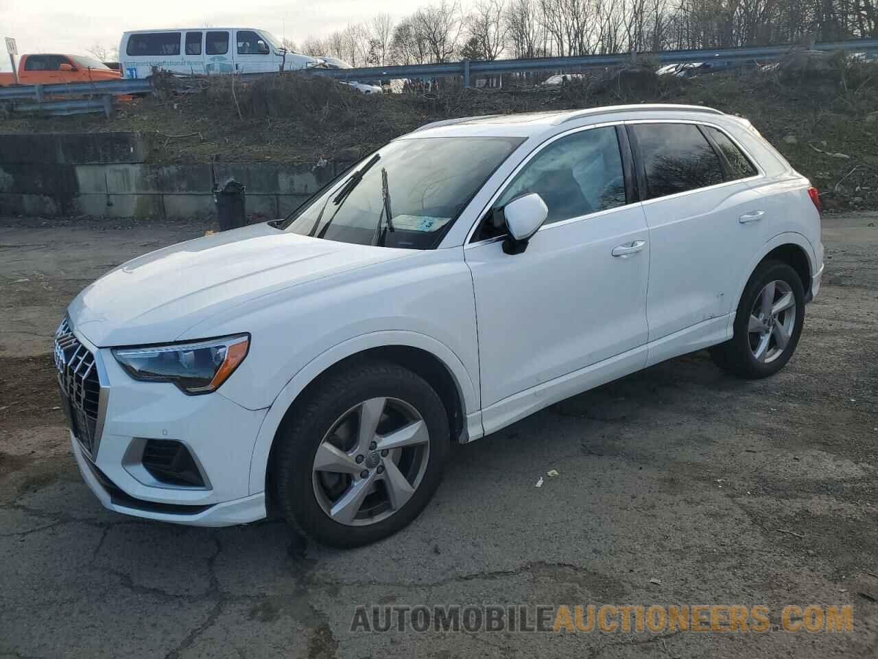 WA1AECF39L1099595 AUDI Q3 2020