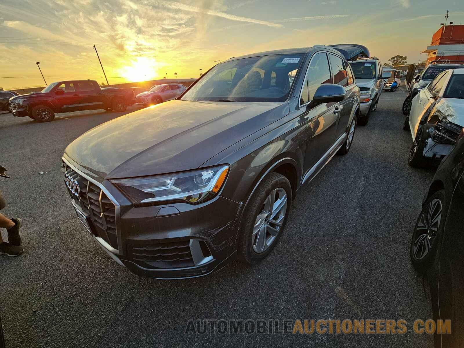 WA1AJAF7XMD016646 Audi Q7 2021