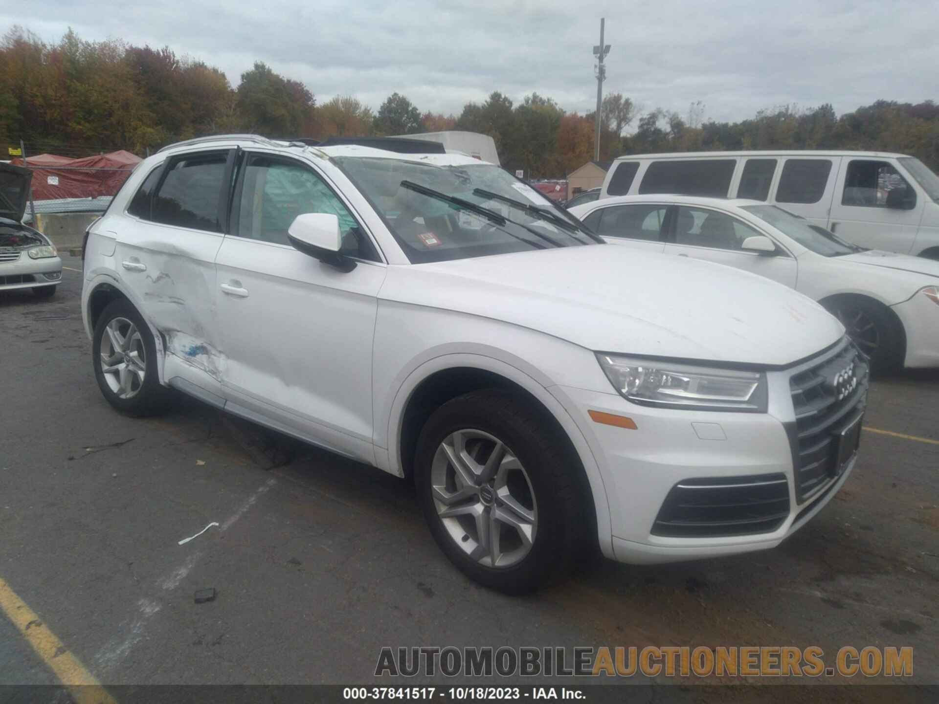 WA1ANAFY1K2103003 AUDI Q5 2019