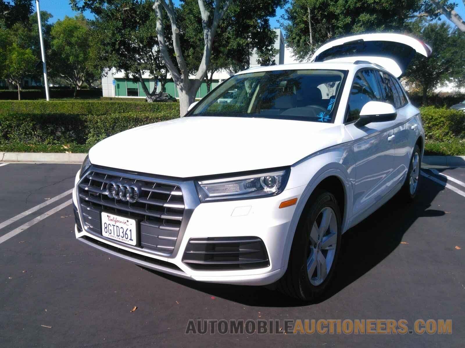 WA1ANAFY2J2237629 Audi Q5 2018