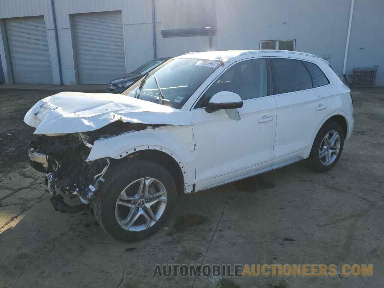 WA1ANAFY2K2047895 AUDI Q5 2019