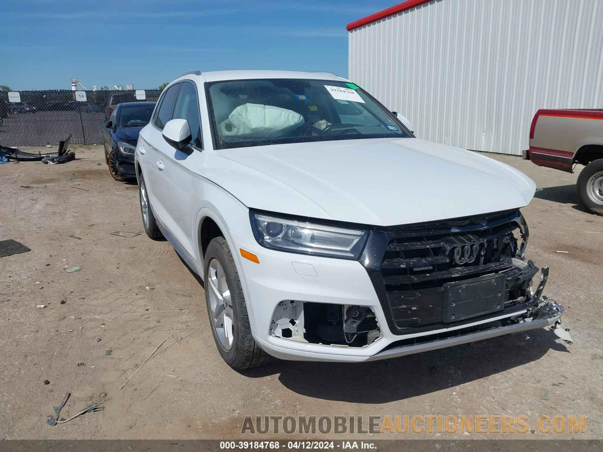 WA1ANAFY2K2115967 AUDI Q5 2019