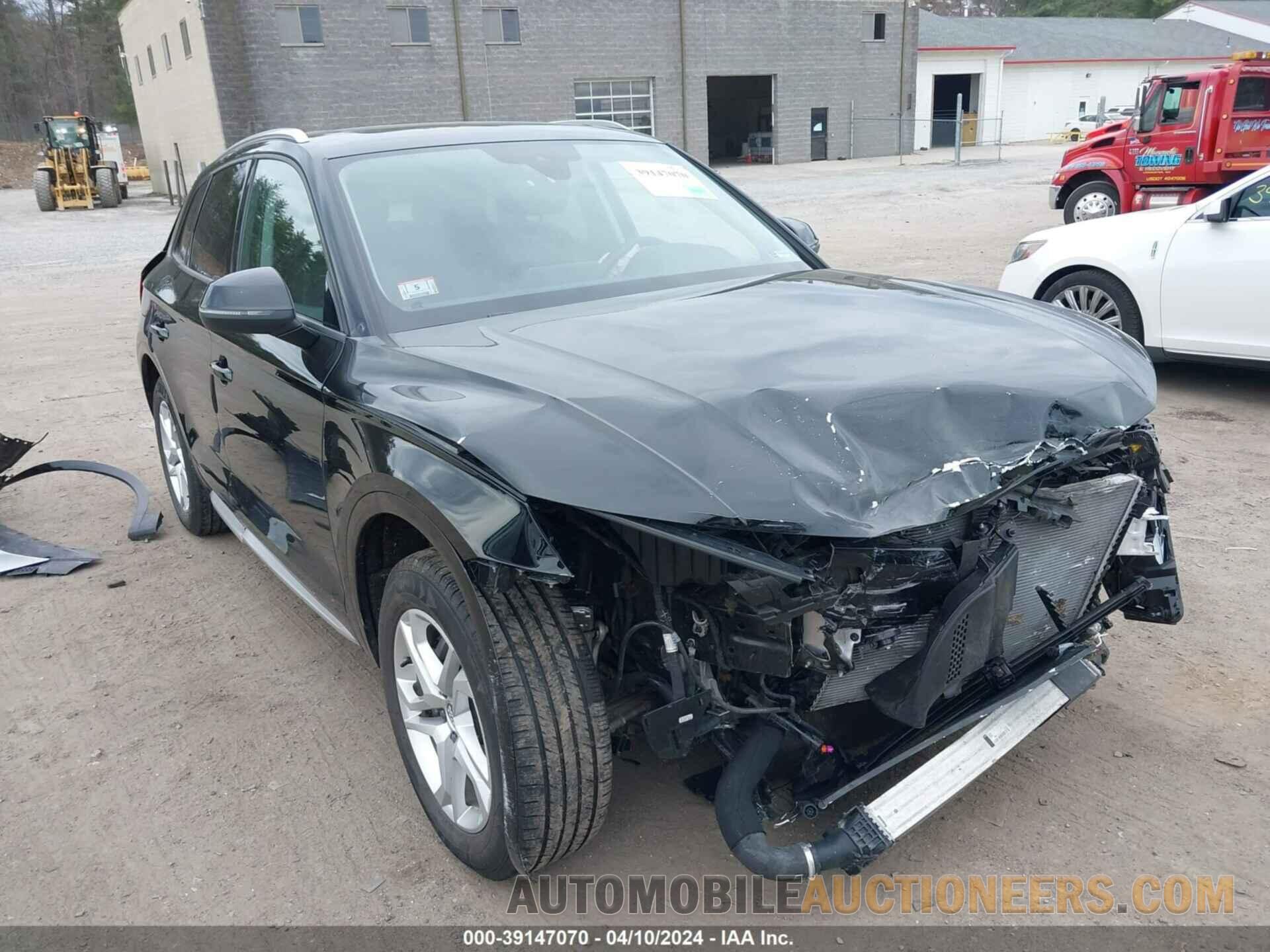 WA1ANAFY4J2202882 AUDI Q5 2018