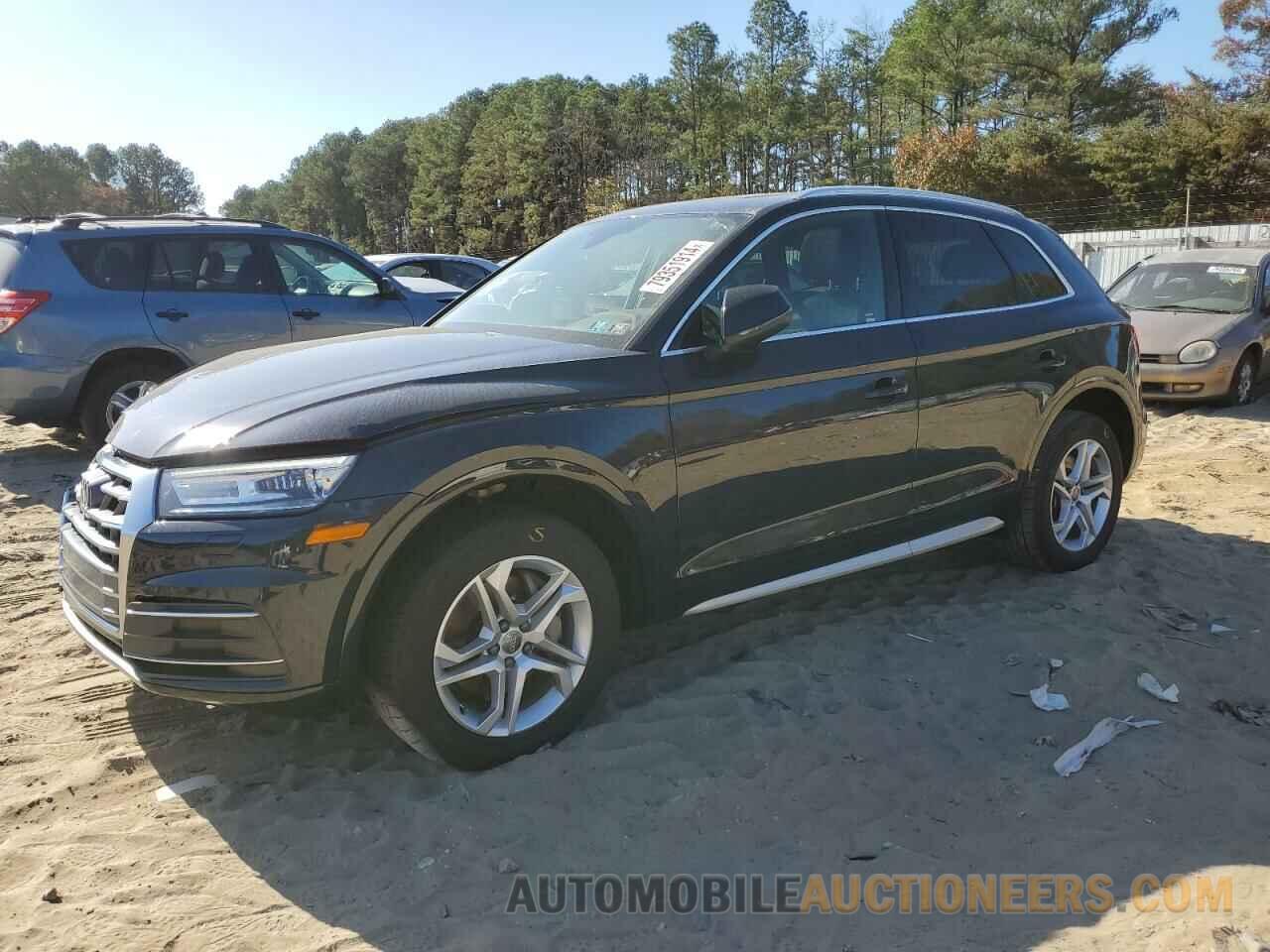 WA1ANAFY4K2048997 AUDI Q5 2019