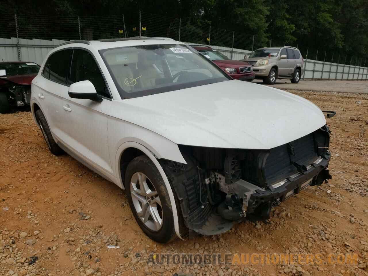 WA1ANAFY6K2093858 AUDI Q5 2019