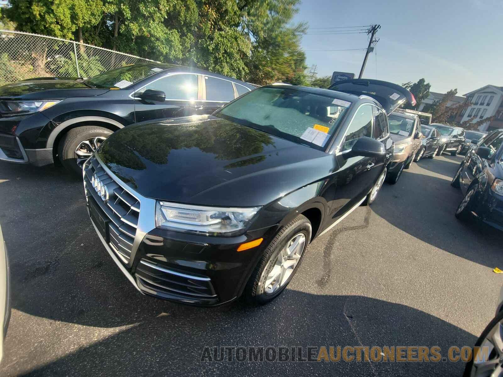 WA1ANAFY7K2054700 Audi Q5 2019