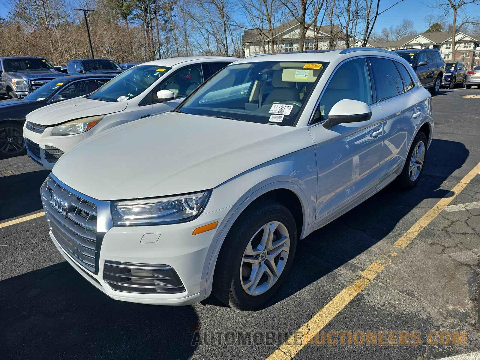 WA1ANAFY7K2092668 Audi Q5 2019