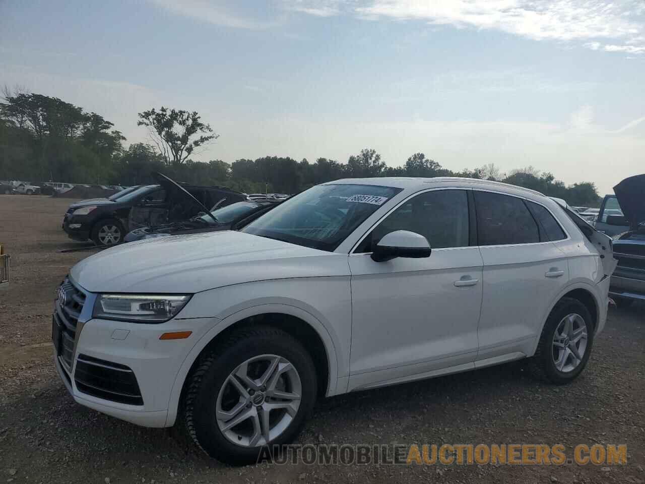 WA1ANAFY8K2063857 AUDI Q5 2019